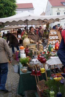 Foto des Albums: 16. Töpfermarkt auf dem Töpfermarkt (30.10.2011)