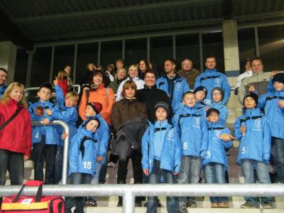 Foto des Albums: F-Junioren als Eskortteam beim Champions League Spiel (02. 11. 2011)