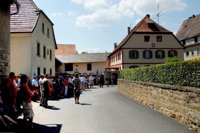 Foto des Albums: Rundgang um das Castell (05.07.2009)