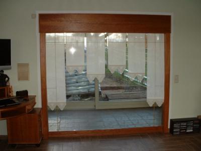 Vorschaubild: ..Innenfensterelement mit integrierter Jalousie aus Holz