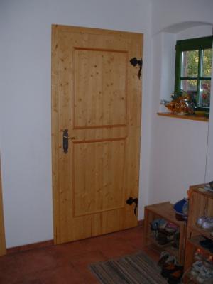Foto des Albums: Fenster und Türen für ein kleines ländliches Wohnhaus in Sachsen (21. 11. 2011)