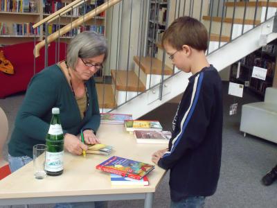 Foto des Albums: Buchlesung mit Patricia Schröder (27. 10. 2011)