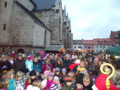 Foto des Albums: Der Ellricher Weihnachtsmarkt 2011 - Teil 2 (08. 12. 2011)