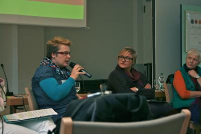 Foto des Albums: Fachtag "Feminismus und Mädchenarbeit -Duell oder Duett?" (21. 11. 2011)