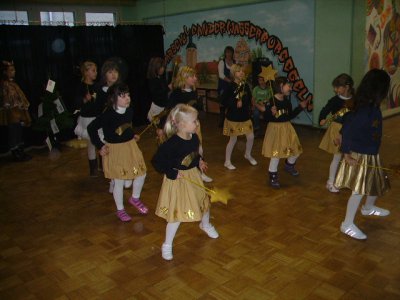 Bild: Die Sternenkinder - weisen den Weg nach Hause