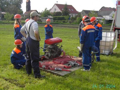 Foto des Albums: Training der Jugendfeuerwehr Falkenhagen für Löschangriff am 21.05.10 Fotos: FF Falkenhagen
