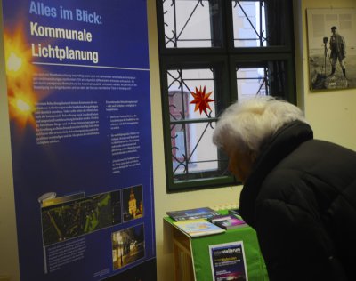 Foto des Albums: Unser Leben mit Licht  - Ausstellung im Heimatmuseum Dahme/Mark (11.12.2011)