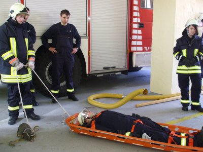 Foto des Albums: Einsätze und Ausbildung 2012 (01. 01. 2012)