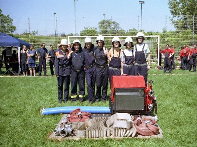 Wettkampfteam der FF Treplin-weiblich 