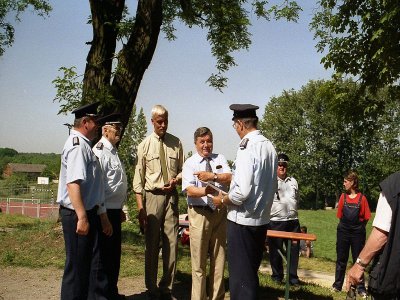 Gegenseitige Gl&uuml;ckw&uuml;nsche 