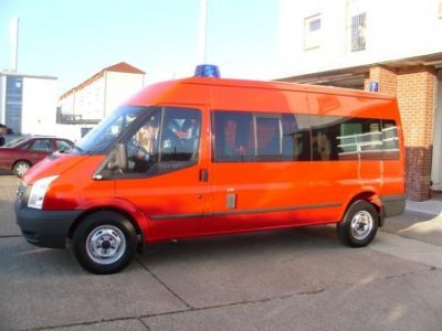 Foto des Albums: Übergabe eines Mannschaftstransportwagens an die Freiwillige Feuerwehr Mücheln