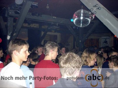 Foto des Albums: Megaperls im Waschhaus Nr. 1 (12.02.2005)