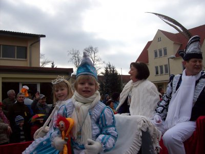 Foto des Albums: Karnevalsumzug in Plessa (18. 02. 2012)
