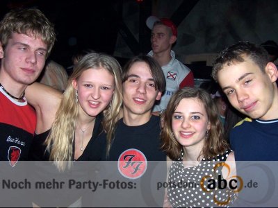 Foto des Albums: Megaperls im Waschhaus Nr. 2 (12.02.2005)