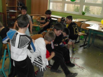 Foto des Albums: Fasching in der Grundschule Teil 2 - in den Klassen (21.02.2012)