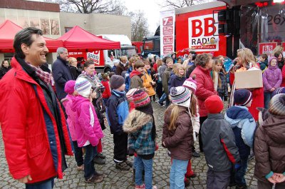 Foto des Albums: Stadtwette souverän geschafft - Bilder vom Stadthallenvorplatz