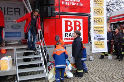 Foto des Albums: Stadtwette souverän geschafft - Bilder vom Stadthallenvorplatz