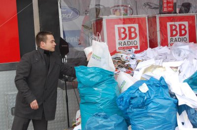 Foto des Albums: Stadtwette souverän geschafft - Bilder vom Stadthallenvorplatz