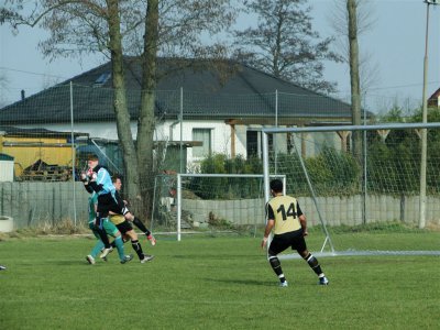 Foto des Albums: Pokalviertelfinale FSV Germendorf - Häsener SV