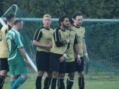 Foto des Albums: Pokalviertelfinale FSV Germendorf - Häsener SV