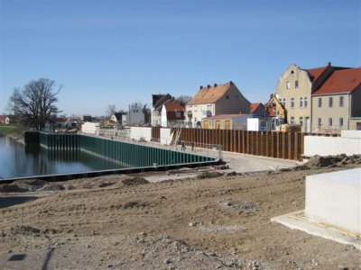 Foto des Albums: Deichbau am Hafen