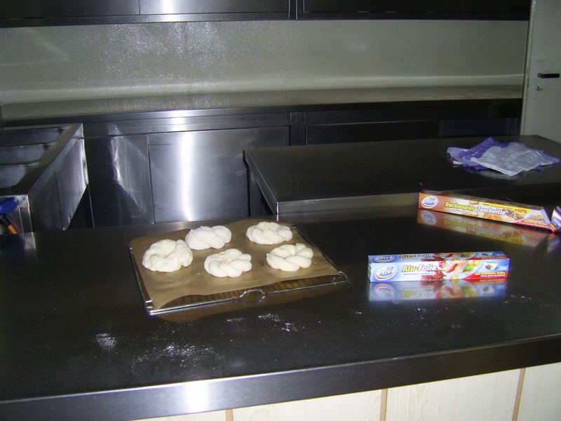 Bild: Wir backen Osterkränze