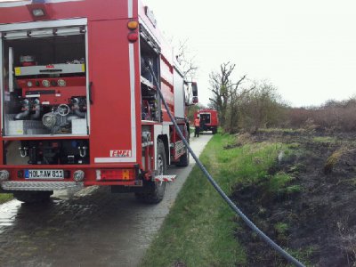 Foto des Albums: Ödlandbrand am Radweg Falkenhagen nach Ahrendorf
