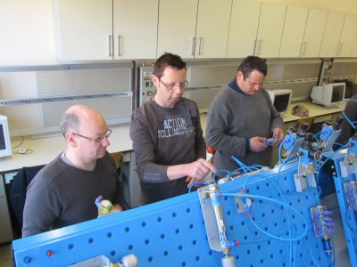 Foto des Albums: Workshop Pneumatik Februar 2012