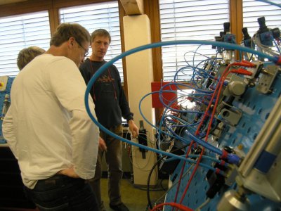 Foto des Albums: Workshop Pneumatik Februar 2012