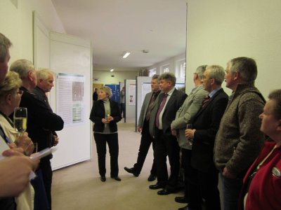 Foto des Albums: Ausstellungseröffnung "Ackern-Flößen-Jagen" (04.04.2012)