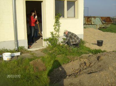 Foto des Albums: Unsere 5. Klasse startete das Projekt „Sportplatz“