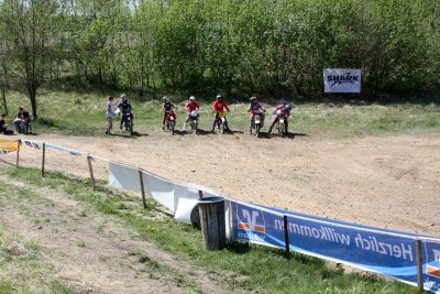 Foto des Albums: 3. Mini Moto MX im Hirschfelder Kuhloch (29. 04. 2012)