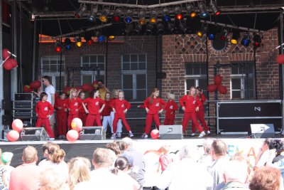 Foto des Albums: Buntes Wittstock – Familienfest am 1. Mai 2012 (01.05.2012)