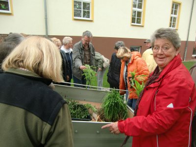Foto des Albums: Pflanzentauschmarkt 2012 (07. 05. 2012)