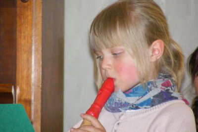 Foto des Albums: Viele Schüler beim Kirchencafé