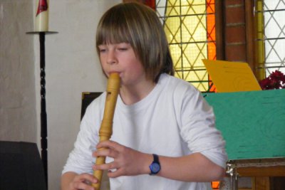 Foto des Albums: Viele Schüler beim Kirchencafé