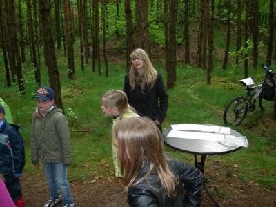 Foto des Albums: "Erlebter Frühling" am Lehrpfad der OS mit GT Glöwen (16. 05. 2012)