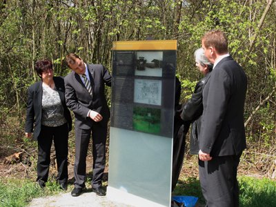 Foto des Albums: Einweihung des Geschichts- u. Informationspfades im Lager