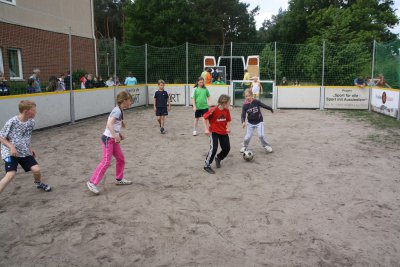 Foto des Albums: Spaß statt Pauken- Schulfest an der Oberschule Glöwen (01. 06. 2012)