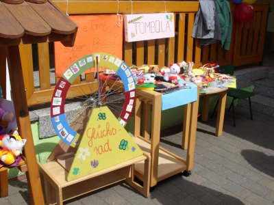 Foto des Albums: Kinderfest in der Kita Schraden (02. 06. 2012)