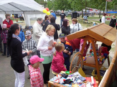 Foto des Albums: Kinderfest in der Kita Schraden (02. 06. 2012)