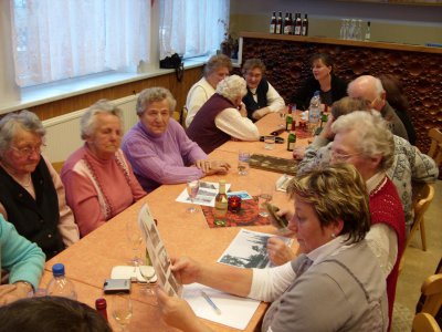Foto des Albums: Kaffeenachmittag über die Chronik der Gemeinde Schraden (06. 05. 2012)