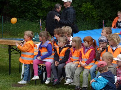 Foto des Albums: Viel Freude Spaß beim Gemeindekindertag in Hoppenrade (01. 06. 2012)