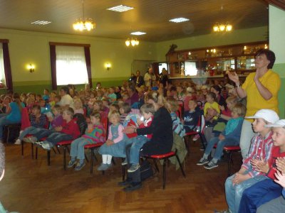 Foto des Albums: Kindertagsfeier 2012 in Gehren