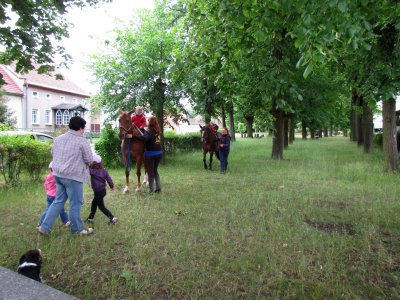 Foto des Albums: Kindertagsfeier 2012 in Gehren