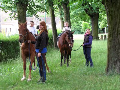 Foto des Albums: Kindertagsfeier 2012 in Gehren