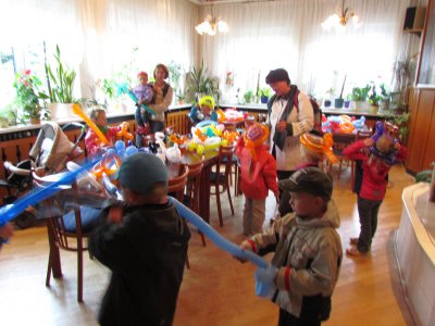 Foto des Albums: Kindertagsfeier 2012 in Gehren