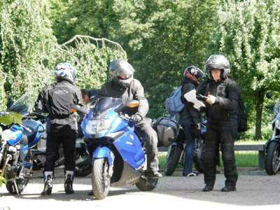 Foto des Albums: Biker-Tourismus an der Dahmer Schlossruine (09.06.2012)