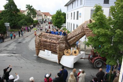 Foto des Albums: Märchenumzug am Volkfestsonntag