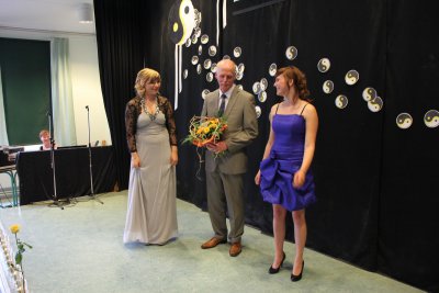 Foto des Albums: Feierliche Übergabe der Abschlusszeugnisse der 10.Klassen (15. 06. 2012)